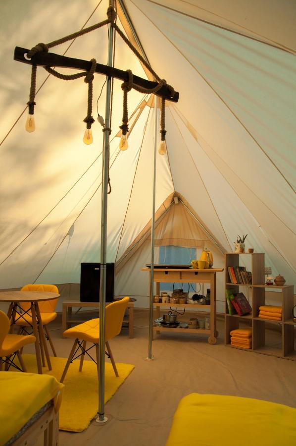 Glamping Z Alpakami Hotel Jankowice  Exterior foto